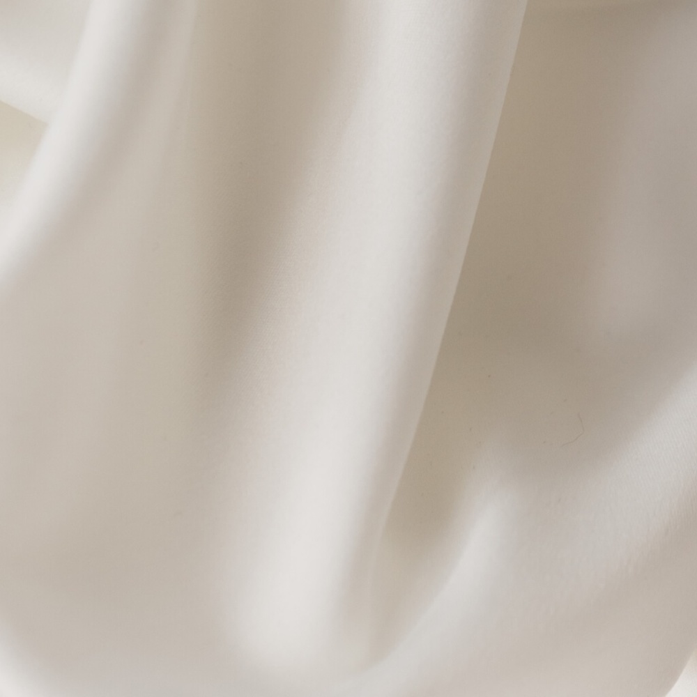 Meet your Posher, - the luxury finds